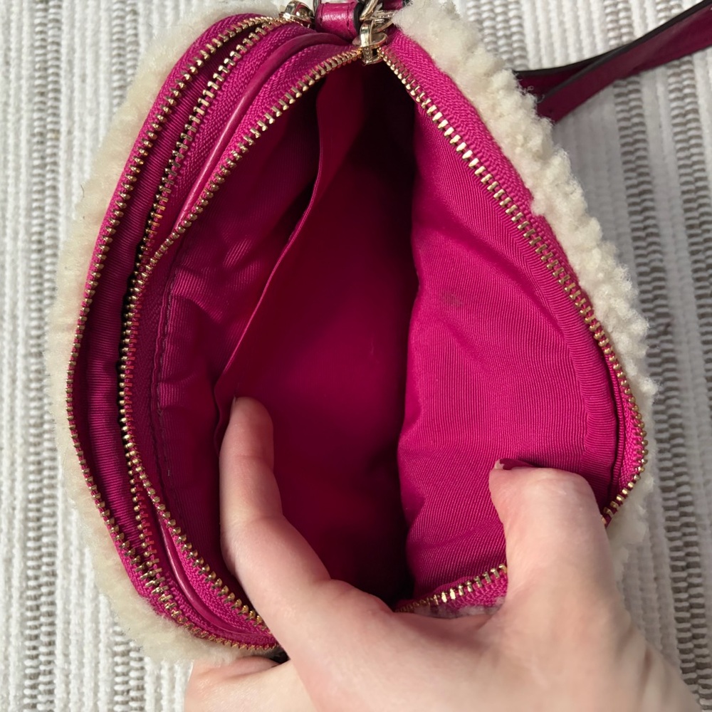 Coach Crossbody Pouch in Leather and Shearling Cranberry Natural - Picture 8 of 10